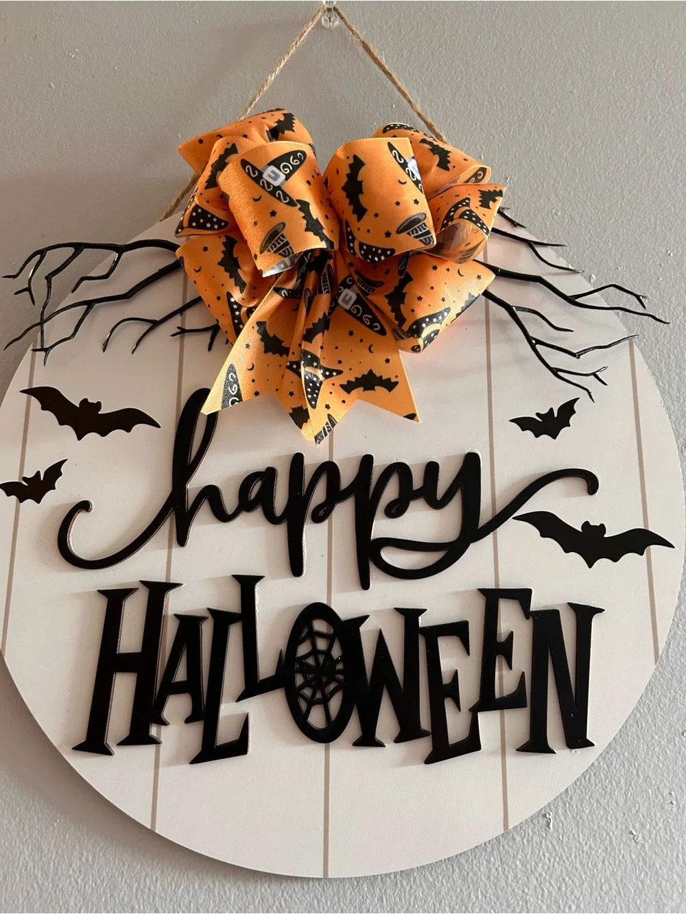 Spooktacular Happy Halloween Round Door Sign with Orange Bat Bow 🦇